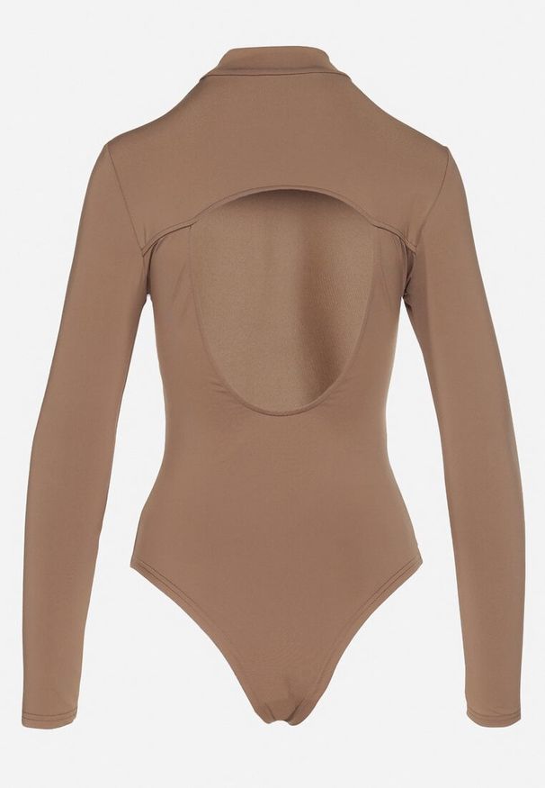 Born2be - Beżowe Prążkowane Body z Półgolfem i Dodatkiem Wiskozy Naonaya. Kolor: beżowy. Materiał: wiskoza, prążkowany