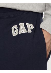 GAP - Gap Spodnie dresowe 868463-01 Granatowy Regular Fit. Kolor: niebieski. Materiał: bawełna