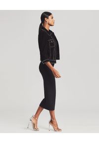 RETROFETE - Czarna kurtka jeansowa Ada. Kolor: czarny. Materiał: jeans. Wzór: aplikacja. Styl: klasyczny