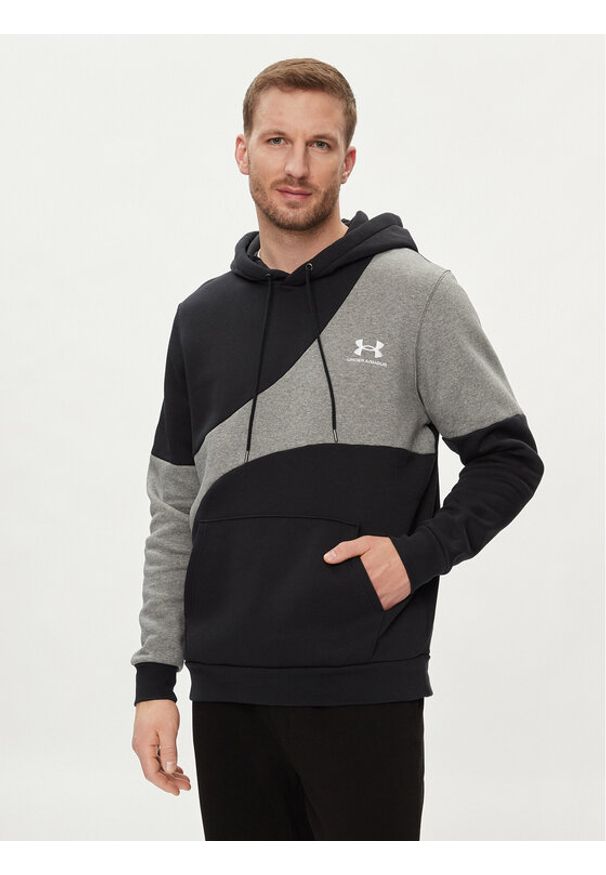 Under Armour Bluza Ua Essential Flc Blocked Hd 1383070-001 Czarny Loose Fit. Kolor: czarny. Materiał: bawełna