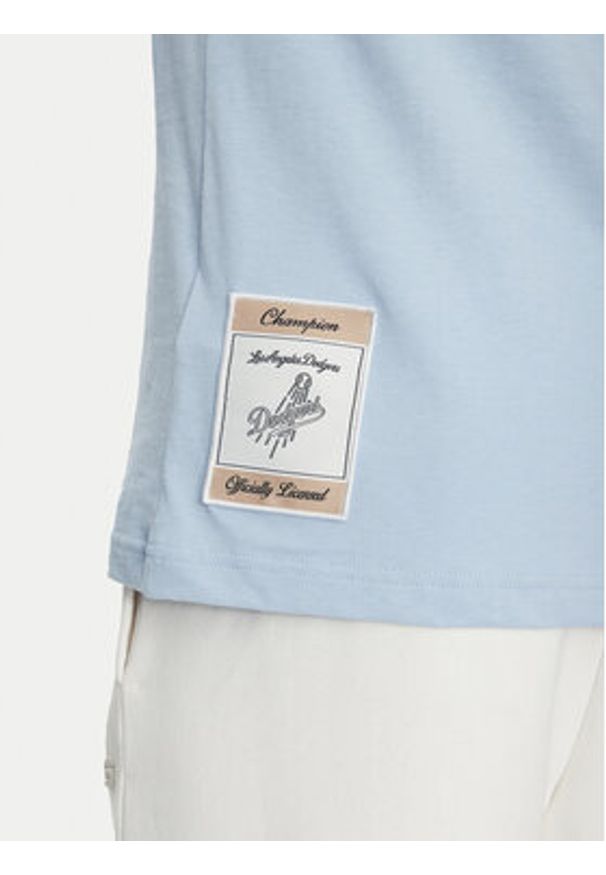 Champion T-Shirt 221038 Błękitny Regular Fit. Kolor: niebieski. Materiał: bawełna