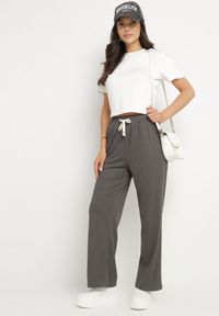 Born2be - Ciemnoszare Spodnie z Gumką w Pasie i Szeroką Nogawką Mironia. Okazja: na co dzień. Kolor: szary. Styl: casual, elegancki #5