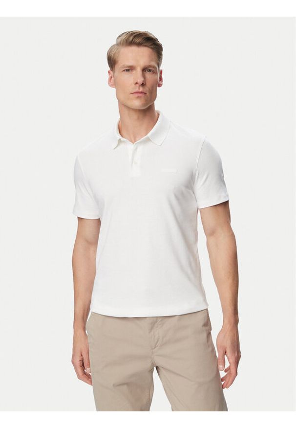 Calvin Klein Polo LV04LH204G Biały Regular Fit. Typ kołnierza: polo. Kolor: biały. Materiał: bawełna