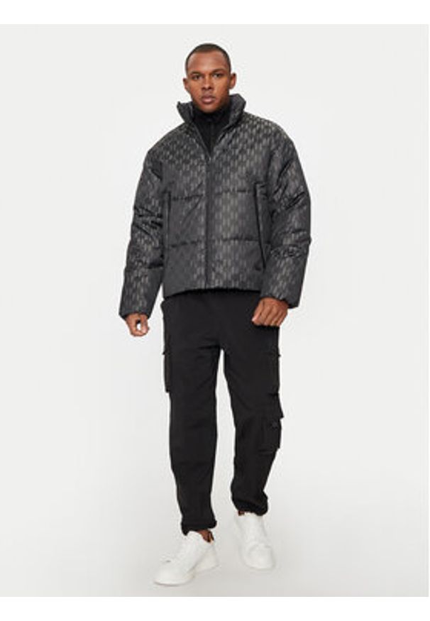 Karl Lagerfeld - KARL LAGERFELD Kurtka puchowa 505018 544529 Czarny Regular Fit. Typ kołnierza: dekolt w karo. Kolor: czarny. Materiał: syntetyk
