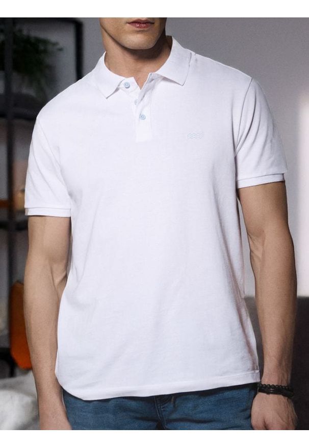 Sinsay - Bawełniana koszulka polo - biały. Typ kołnierza: polo. Kolor: biały. Materiał: bawełna