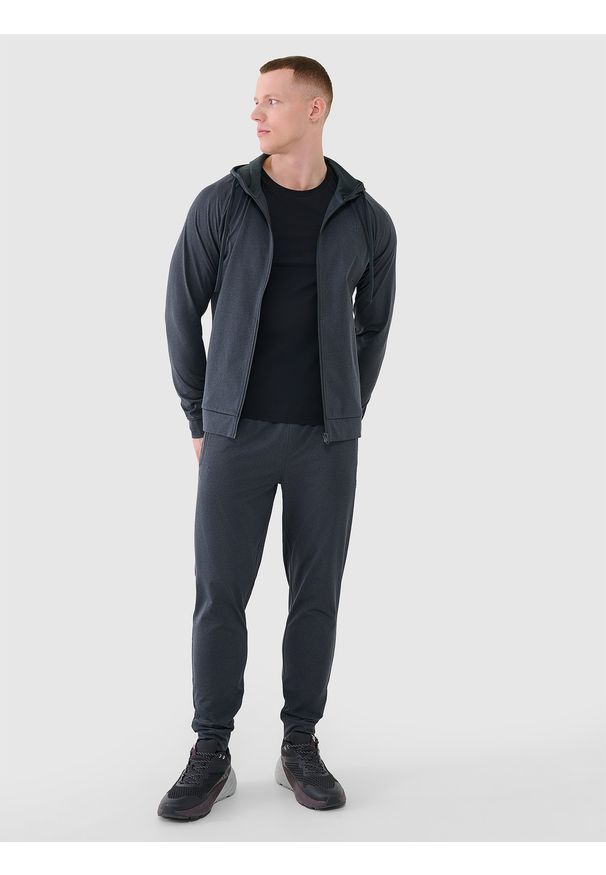 4f - 4F Koszulka treningowa szybkoschnąca męska - czarna XL. Kolor: czarny. Materiał: dzianina, elastan, włókno, syntetyk, materiał. Wzór: gładki, jednolity, ze splotem. Sport: fitness