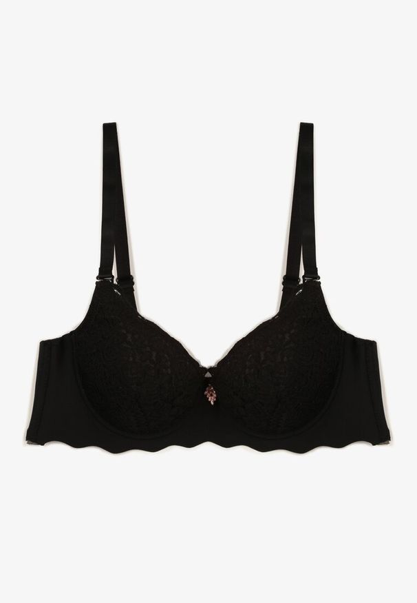 Renee - Czarny Biustonosz Usztywniony z Efektem Push Up i Małą Zawieszką Juniwia. Kolor: czarny. Materiał: koronka. Rodzaj stanika: push-up. Wzór: koronka