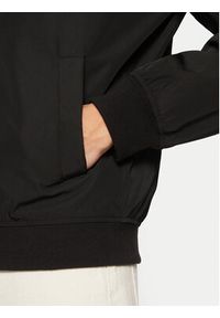 Guess Kurtka bomber M5RL02 WGU82 Czarny Regular Fit. Kolor: czarny. Materiał: syntetyk #2