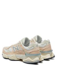 New Balance Sneakersy 9060 V1 U9060WNA Pomarańczowy. Kolor: pomarańczowy. Materiał: skóra, zamsz