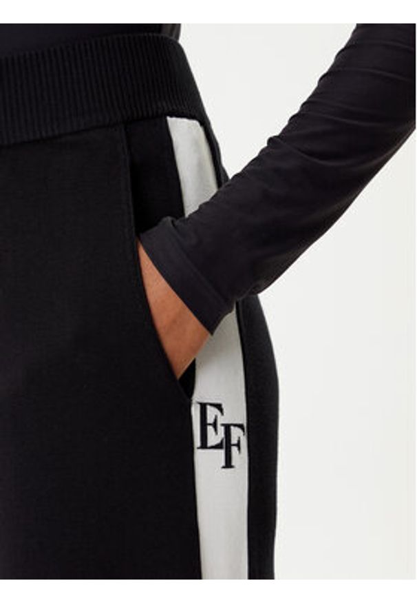 Elisabetta Franchi Spodnie dzianinowe KP-69S-56E2-V380 Czarny Regular Fit. Kolor: czarny. Materiał: wiskoza