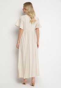 Born2be - Beżowa Wiskozowa Sukienka z Metalicznymi Haftami Helvesia. Okazja: na co dzień. Typ kołnierza: dekolt w kształcie V. Kolor: beżowy. Materiał: wiskoza. Wzór: haft. Styl: casual, elegancki #6