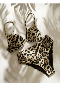 Reserved - Dół od bikini - czarny. Stan: obniżony. Kolor: czarny. Materiał: materiał