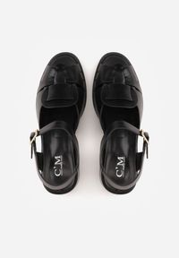 Renee - Czarne Sandały na Słupku z Geometryczną Cholewką Aiganele. Zapięcie: sprzączka. Kolor: czarny. Materiał: jeans. Wzór: geometria. Obcas: na słupku. Styl: klasyczny. Wysokość obcasa: średni #5