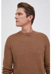 Selected Sweter męski kolor brązowy. Okazja: na co dzień. Kolor: brązowy. Materiał: bawełna, materiał. Długość rękawa: raglanowy rękaw. Styl: casual #5