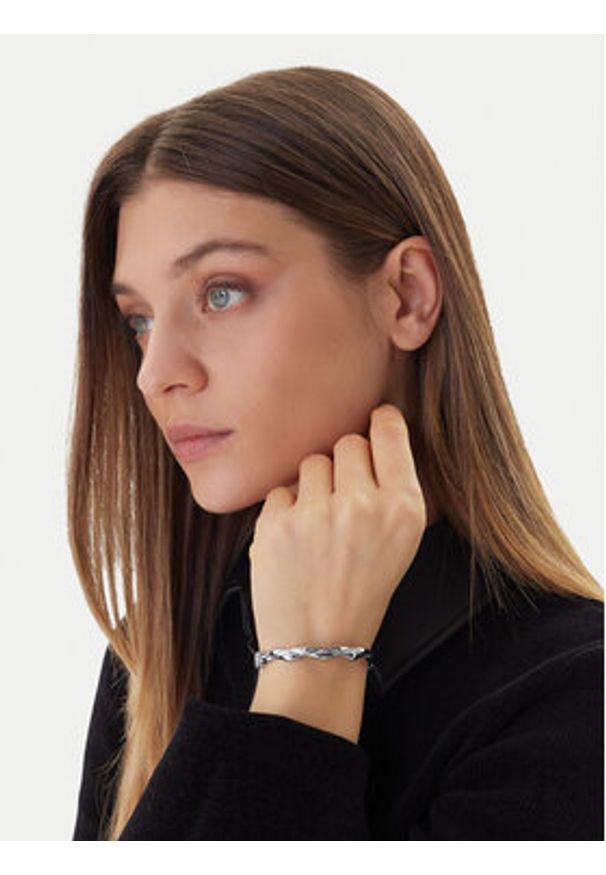 Furla Bransoletka Mianuvola WJ00246-K21000-AR000-1-003-20-CN-UNI J Srebrny. Materiał: metalowe. Kolor: srebrny