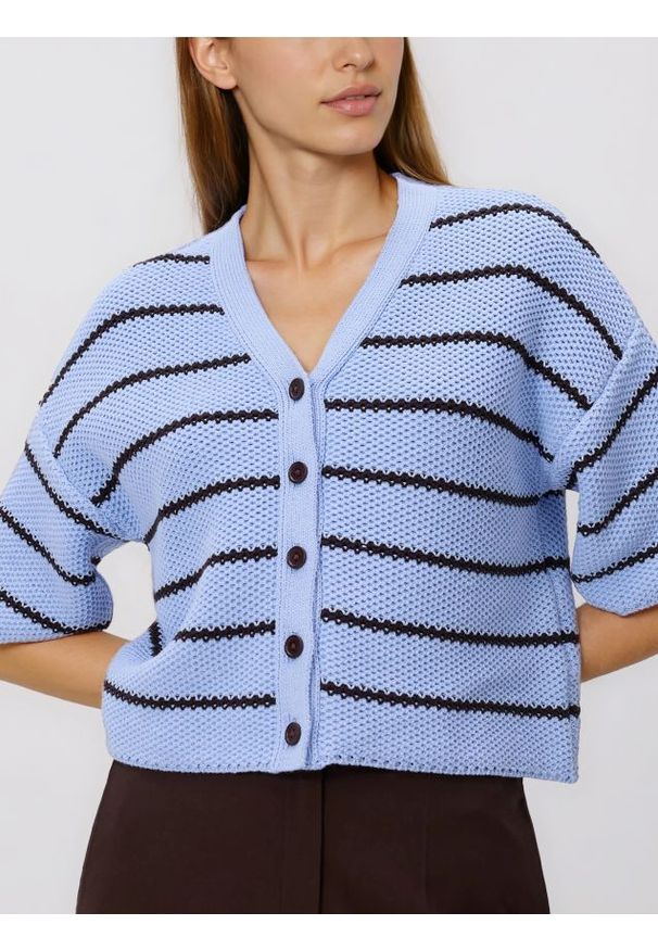 Reserved - Kardigan w paski - jasnoniebieski. Kolor: niebieski. Materiał: dzianina, bawełna. Wzór: paski