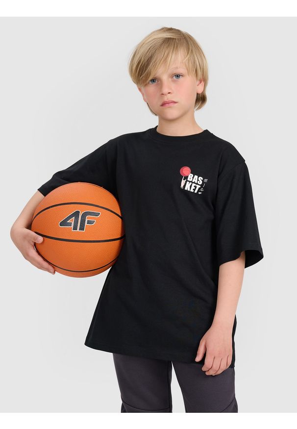 4f - 4F T-shirt oversize z nadrukiem chłopięcy - czarny 140 (9-10 lat). Okazja: na co dzień. Kolor: czarny. Wzór: nadruk. Sezon: lato. Styl: casual
