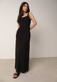 Born2be - Czarna Bawełniana Sukienka z Odkrytymi Plecami i Guzikami Ocerial. Okazja: do pracy, na co dzień. Kolor: czarny. Materiał: bawełna. Długość rękawa: na ramiączkach. Sezon: lato. Typ sukienki: proste. Styl: klasyczny, casual #1