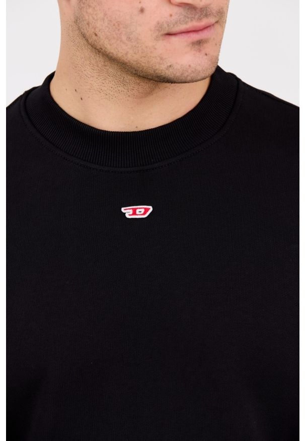 Diesel - DIESEL Czarna męska bluza S-BOXT-D, Rozmiar XL. Okazja: na co dzień. Kolor: czarny. Materiał: elastan, bawełna, materiał. Długość rękawa: długi rękaw. Długość: długie. Styl: casual, elegancki, klasyczny
