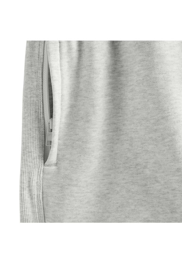 Spodenki męskie New Balance MS41511AHH – szare. Kolor: szary. Materiał: bawełna, dresówka