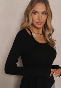 Renee - Czarny Wiskozowy Sweter Wiązany w Talii z Asymetrycznym Dekoltem Kornelita. Okazja: na co dzień. Kolor: czarny. Materiał: wiskoza. Długość rękawa: długi rękaw. Długość: długie. Styl: elegancki, casual #3