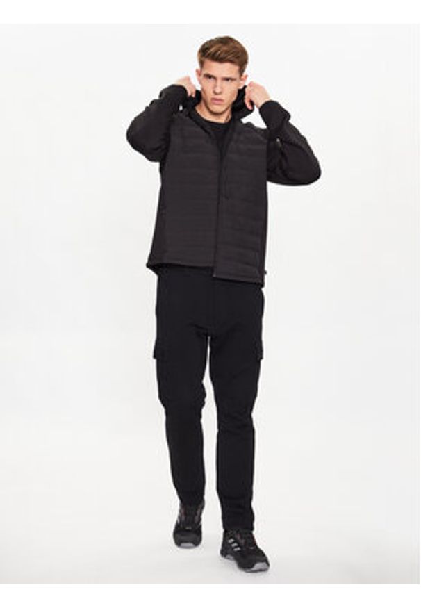 Wrangler Kurtka przejściowa Athletic Hybrid WA4MY3101 112324777 Czarny Regular Fit. Kolor: czarny. Materiał: wiskoza