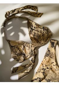 Reserved - Dół od bikini - ciemnobrązowy. Stan: obniżony. Kolor: brązowy. Materiał: materiał