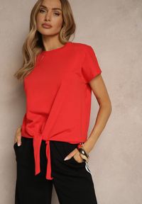 Renee - Czerwony Bawełniany T-shirt Wiązany u Dołu Sunalina. Okazja: na co dzień. Kolor: czerwony. Materiał: bawełna. Styl: casual