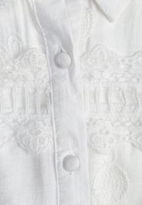 Born2be - Biała Wiskozowa Koszula Bez Rękawów w Stylu Boho z Haftem Viviebelle. Okazja: na co dzień. Kolor: biały. Materiał: wiskoza. Długość rękawa: bez rękawów. Wzór: haft. Styl: boho #3