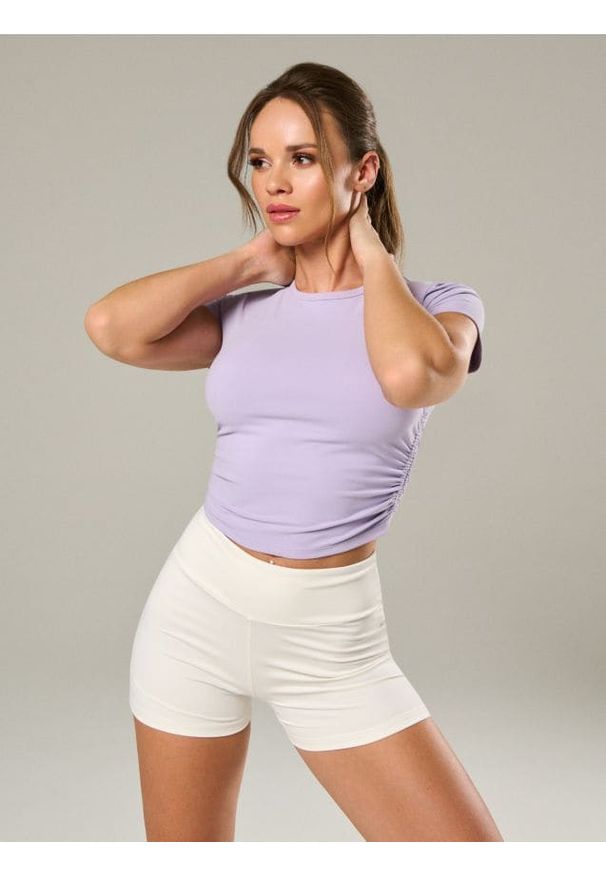 Sinsay - Szorty Gym Hard - kremowy. Kolor: kremowy