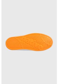 Native tenisówki Jefferson kolor pomarańczowy. Nosek buta: okrągły. Kolor: pomarańczowy