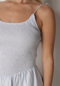 Born2be - Niebieska Bawełniana Sukienka Rozkloszowana z Elastyczną Górą i Wiązanymi Ramiączkami Nyphea. Okazja: na co dzień. Kolor: niebieski. Materiał: bawełna. Długość rękawa: na ramiączkach. Typ sukienki: proste. Styl: casual, elegancki #3