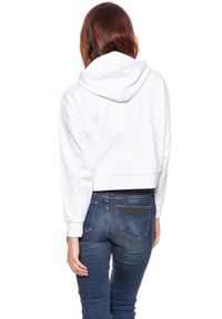 Wrangler - BLUZA WRANGLER DAMSKA CROPPED HOODY WHITE W6073HP12. Typ kołnierza: kaptur. Kolor: biały #5