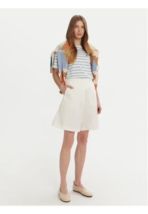 Weekend Max Mara Bermudy Ecuba 2515141032 Biały Regular Fit. Kolor: biały. Materiał: bawełna