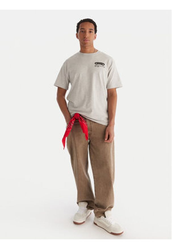 Element T-Shirt Iron Works SS ELYZT00565 Szary Relaxed Fit. Kolor: szary. Materiał: bawełna