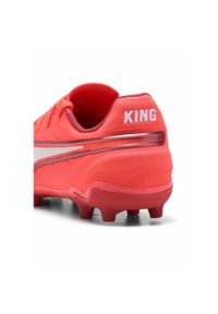 Puma - Młodzieżowe buty piłkarskie KING Match FG/AG PUMA Glowing Red White Fire. Kolor: biały, czerwony, wielokolorowy. Sport: piłka nożna
