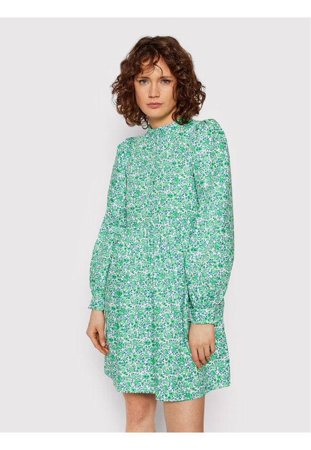 Vila Sukienka codzienna Flow 14077432 Zielony Regular Fit. Okazja: na co dzień. Kolor: zielony. Materiał: bawełna. Typ sukienki: proste. Styl: casual
