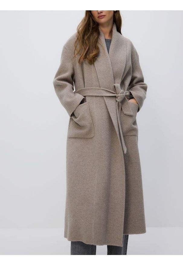 Reserved - Płaszcz handmade z wełną - beżowy. Kolor: beżowy. Materiał: wełna