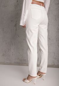 Renee - Białe Jeansy z Bawełną i Wiskozą High Waist Ozdobione Paskiem i Motylem Neviasi. Okazja: na co dzień. Stan: podwyższony. Kolor: biały. Wzór: aplikacja. Styl: casual, elegancki #7