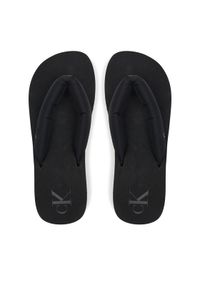 Calvin Klein Jeans Japonki Beach Sandal Flatform Ttxr Satin YW0YW01723 Czarny. Kolor: czarny. Materiał: materiał