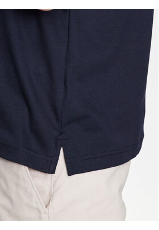 Calvin Klein Polo K10K111657 Granatowy Slim Fit. Typ kołnierza: polo. Kolor: niebieski. Materiał: bawełna