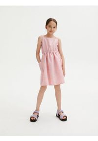 Reserved - Sukienka z wycięciem na plecach - różowy. Kolor: różowy. Materiał: bawełna, tkanina