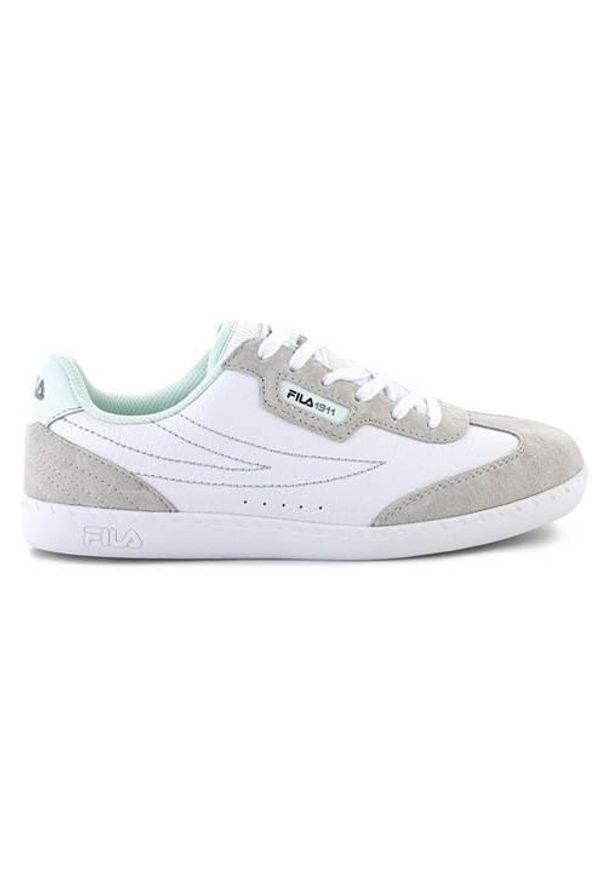 Buty do chodzenia damskie Fila FFW024713201. Zapięcie: sznurówki. Kolor: biały. Materiał: materiał, skóra, tkanina, syntetyk. Szerokość cholewki: normalna. Sport: turystyka piesza
