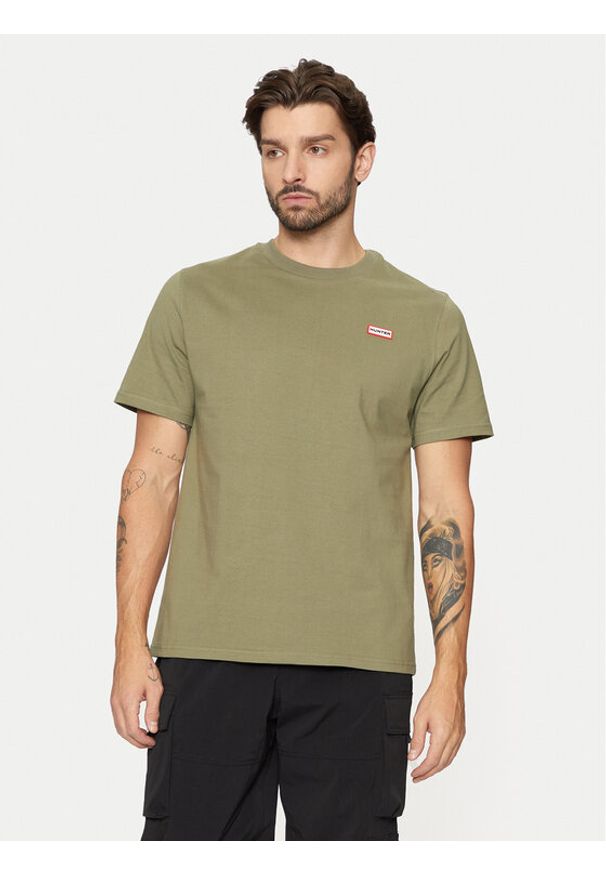 Hunter T-Shirt Alvin HARM0039242 Khaki Regular Fit. Kolor: brązowy. Materiał: bawełna