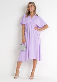 Born2be - Fioletowa Rozkloszowana Sukienka Midi z Kopertowym Dekoltem i Gumką w Talii Muntani. Kolor: fioletowy. Długość rękawa: krótki rękaw. Typ sukienki: kopertowe. Długość: midi #2