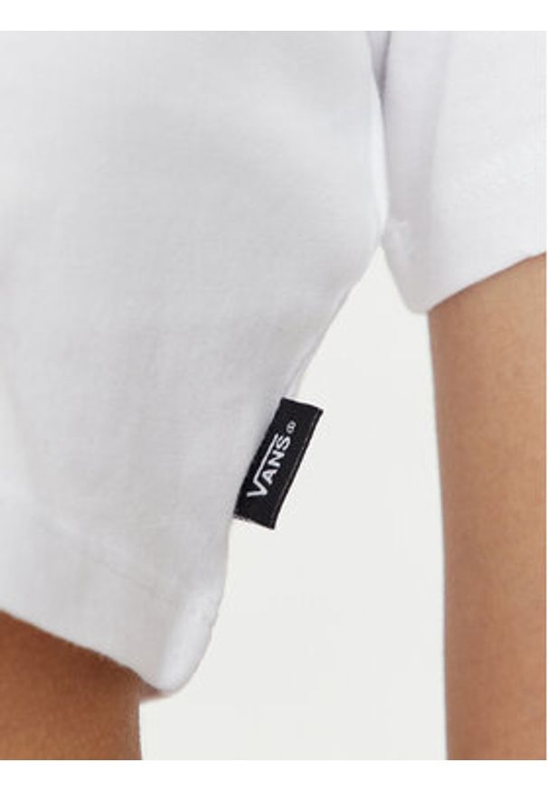 Vans T-Shirt Flying V Crew Crop Ii VN000GFF Biały Regular Fit. Kolor: biały. Materiał: bawełna