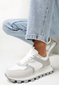 Born2be - Szare Sneakersy na Grubej Podeszwie z Przeszyciami Akyia. Kolor: szary #4