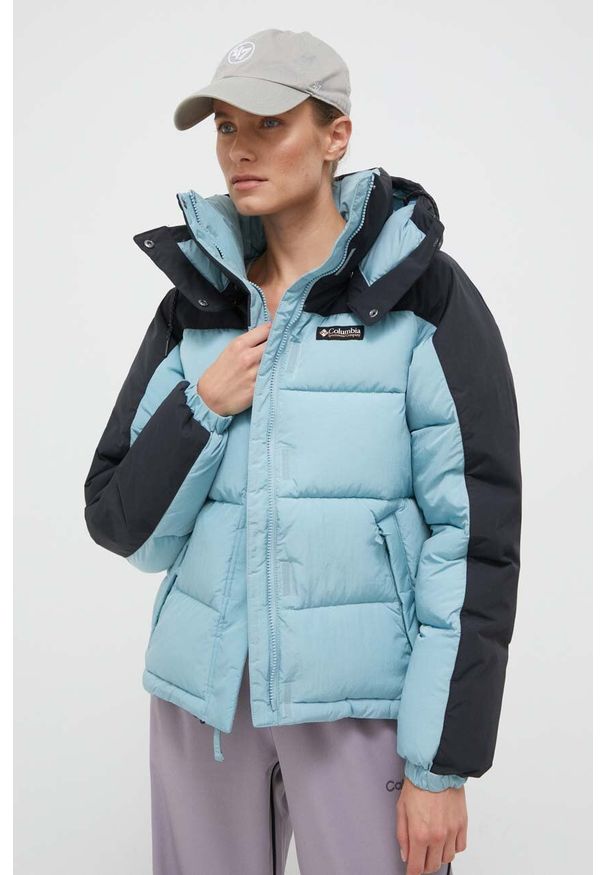 columbia - Columbia kurtka damska kolor niebieski zimowa. Kolor: niebieski. Materiał: włókno, materiał. Sezon: zima