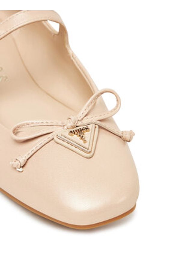 Guess Baleriny FLJKAY LEA02 Beżowy. Kolor: beżowy. Materiał: skóra