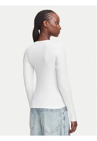 Guess Jeans Bluzka W6YP14 K3821 Biały Slim Fit. Kolor: biały. Materiał: bawełna #4